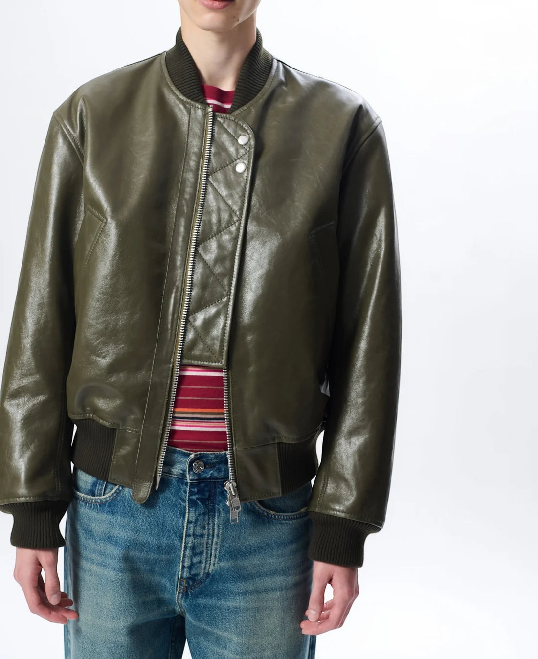 SUNFLOWER Leather Flight Jacket Green【6058】(N) 着用写真 上半身