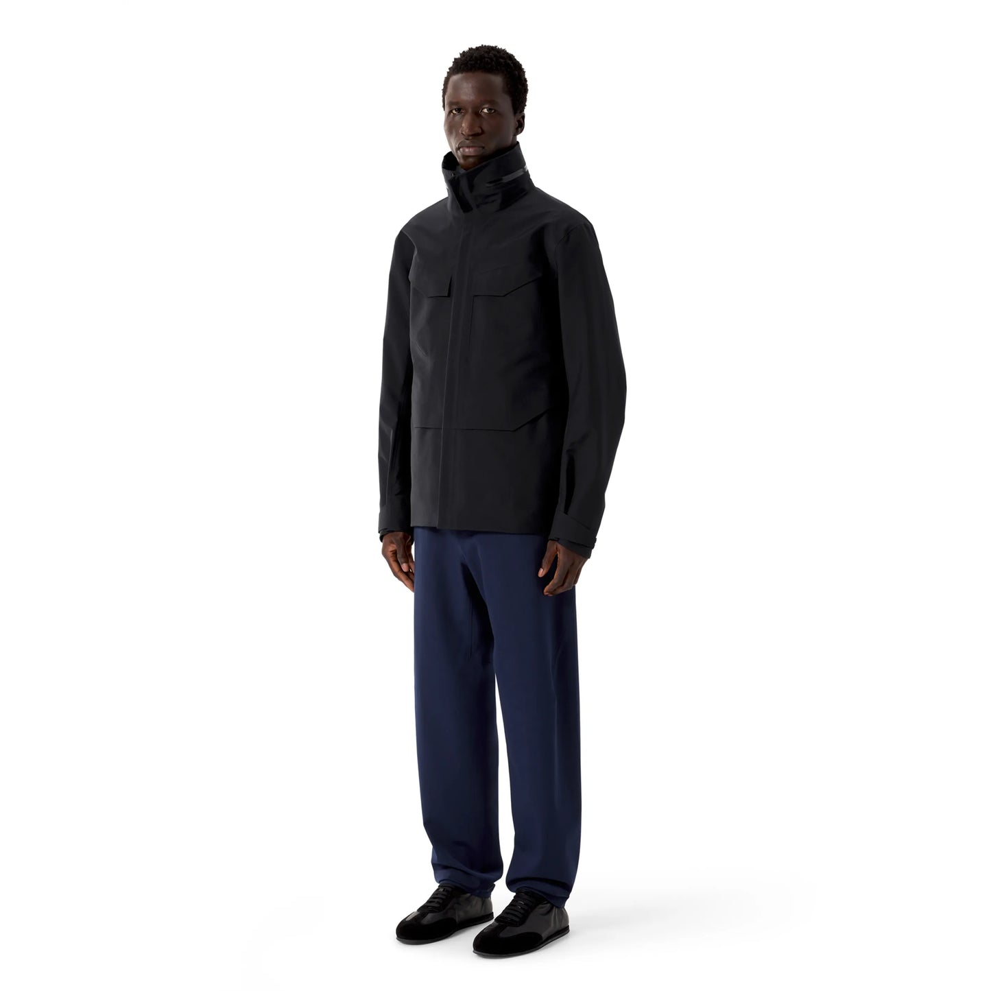 ARC'TERYX VEILANCE Field Jacket M BLACK 着用画像 斜め