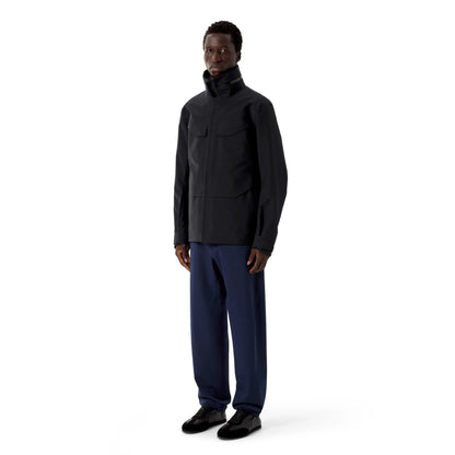 ARC'TERYX VEILANCE Field Jacket M BLACK 着用画像 斜め
