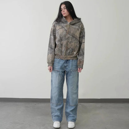 AKIMBO CLUB ZIP UP HOODIE REALTREE 着用