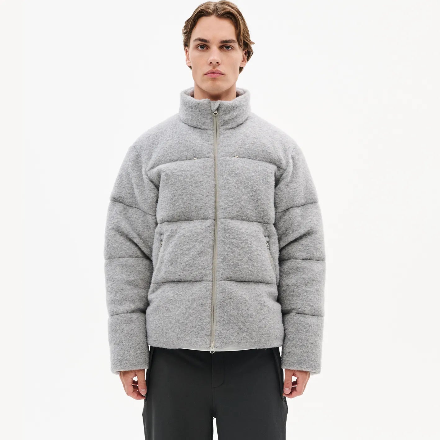 Hiking Patrol ELEMENT TEXTURE DOWN JACKET GREY 着用イメージ 正面
