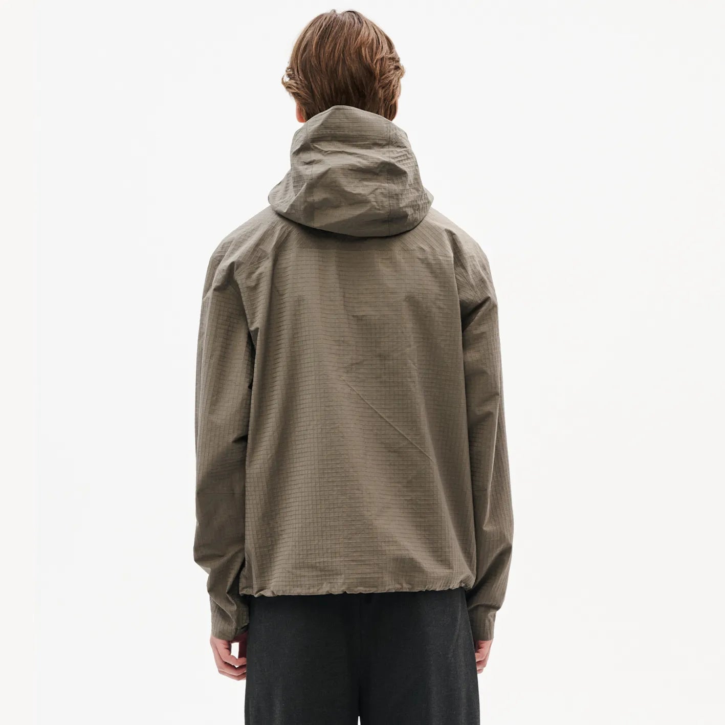 Hiking Patrol WAYPOINT RIPSTOP HOODED JACKET DK TAUPE 着用イメージ 背面