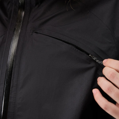 Hiking Patrol × MAMMUT HS HOODED JACKET BLACK ポケットジップディテール