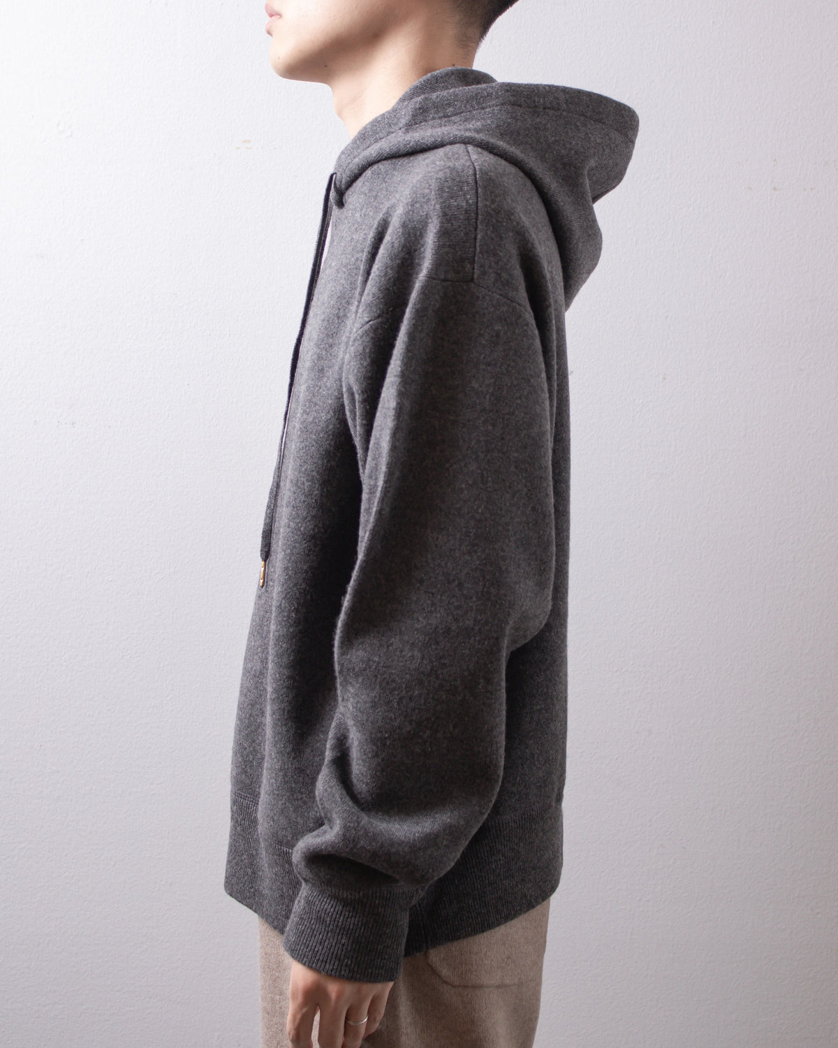 MEIAS Wool Cashmere Hoodie PO T.Gray 着用イメージ 側面