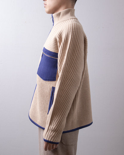 MEIAS Mountain Knit Zip Blouson Beige 着用イメージ  側面