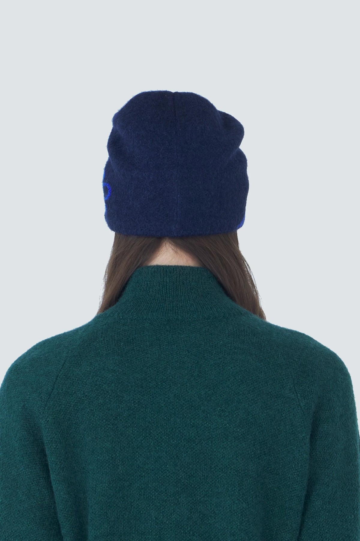 Hiking Patrol Mascot Mohair Mixed Beanie DK Navy 着用イメージ 背面