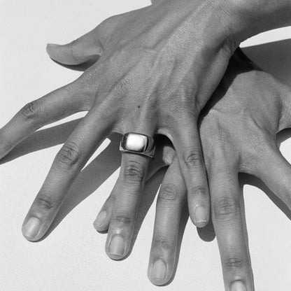 Consigliere ring　着用