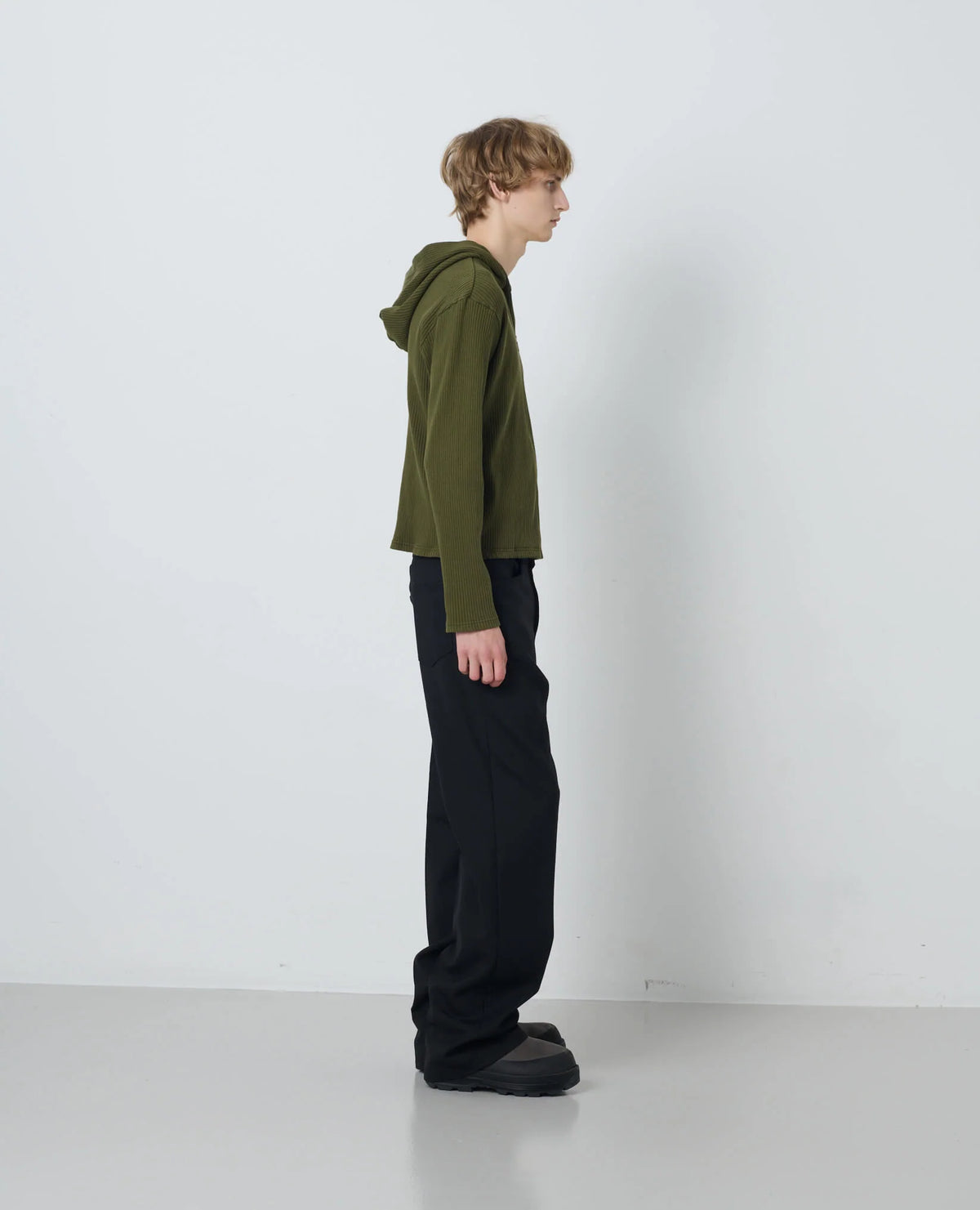 SUNFLOWER Rib Zip Sweat Green 着用イメージ 側面
