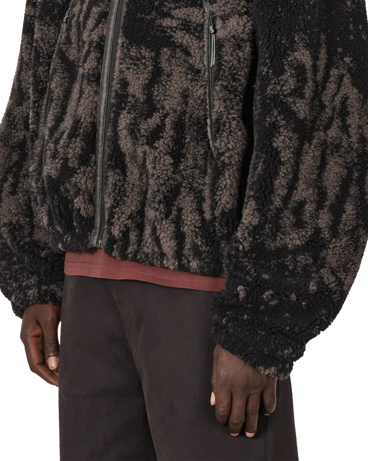 ROA EWE Furry Jacket Fuzzy Dark Brown 袖口裾ディテール