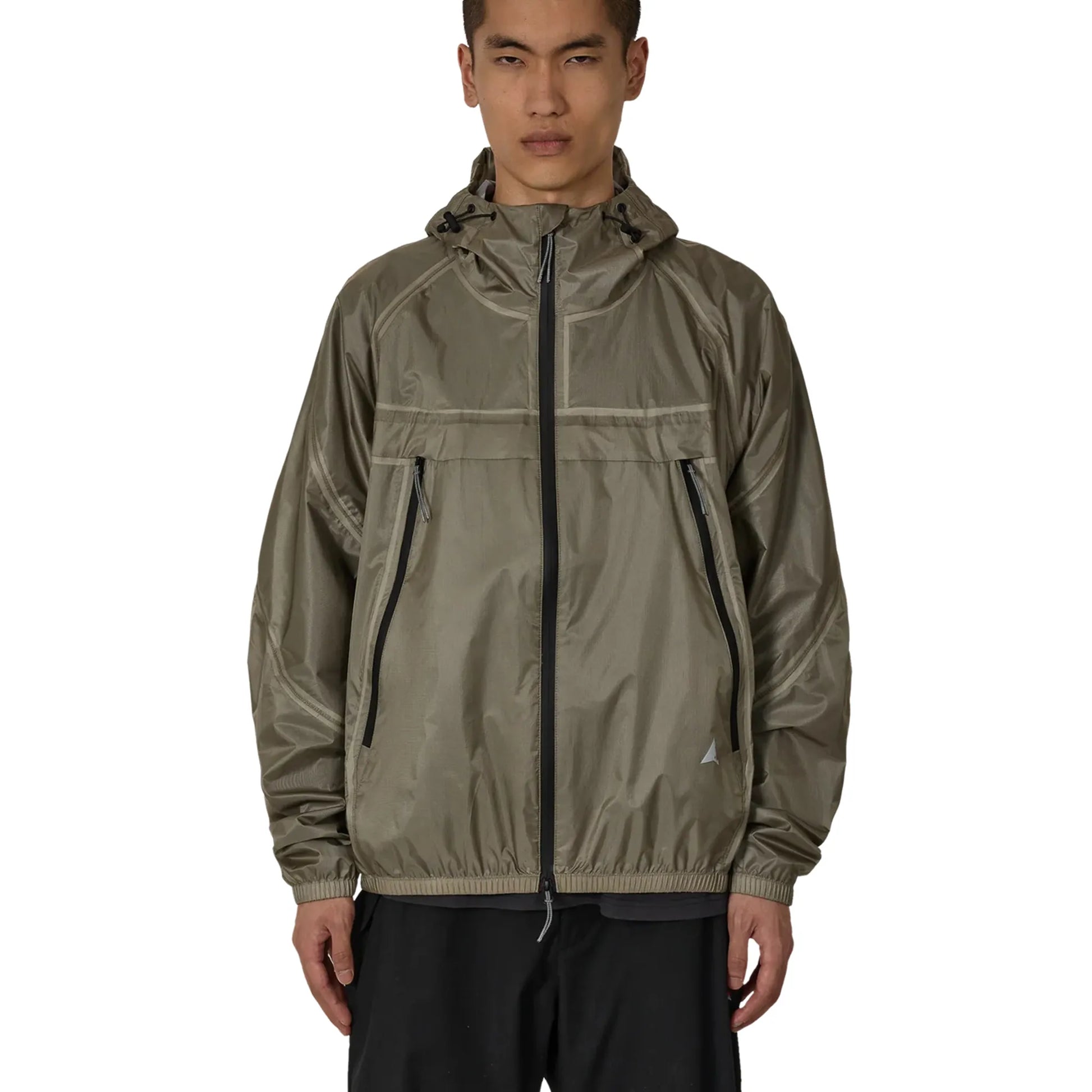 ROA Glasslike 3L 10K Waterproof Jacket Sage Green 着用イメージ フロントスタイル メンズコーディネート
