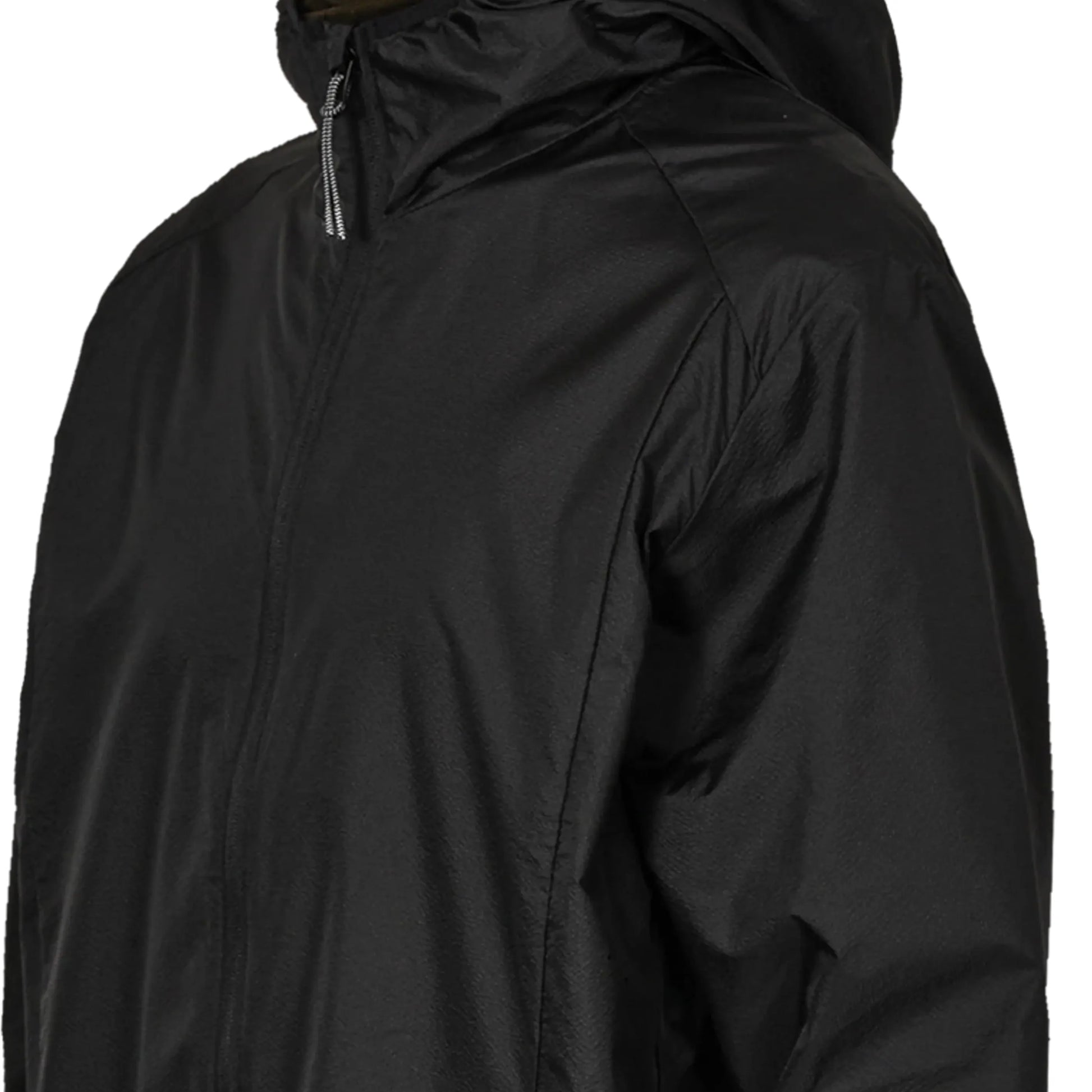 ROA HUE Packable Wind Jacket Black 着用画像 胸部分　首元部分　詳細