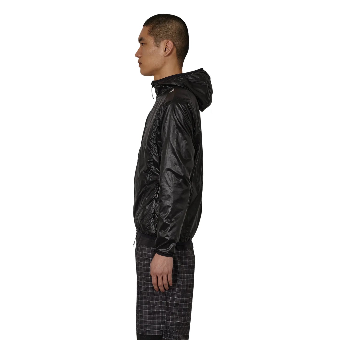 ROA HUE Packable Wind Jacket Black 着用イメージ サイドシルエット フィット感