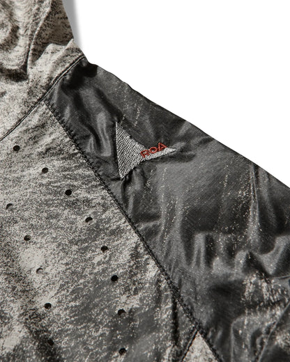 ROA HUE Packable Wind Jacket Fuzzy Dark Brown ロゴ詳細