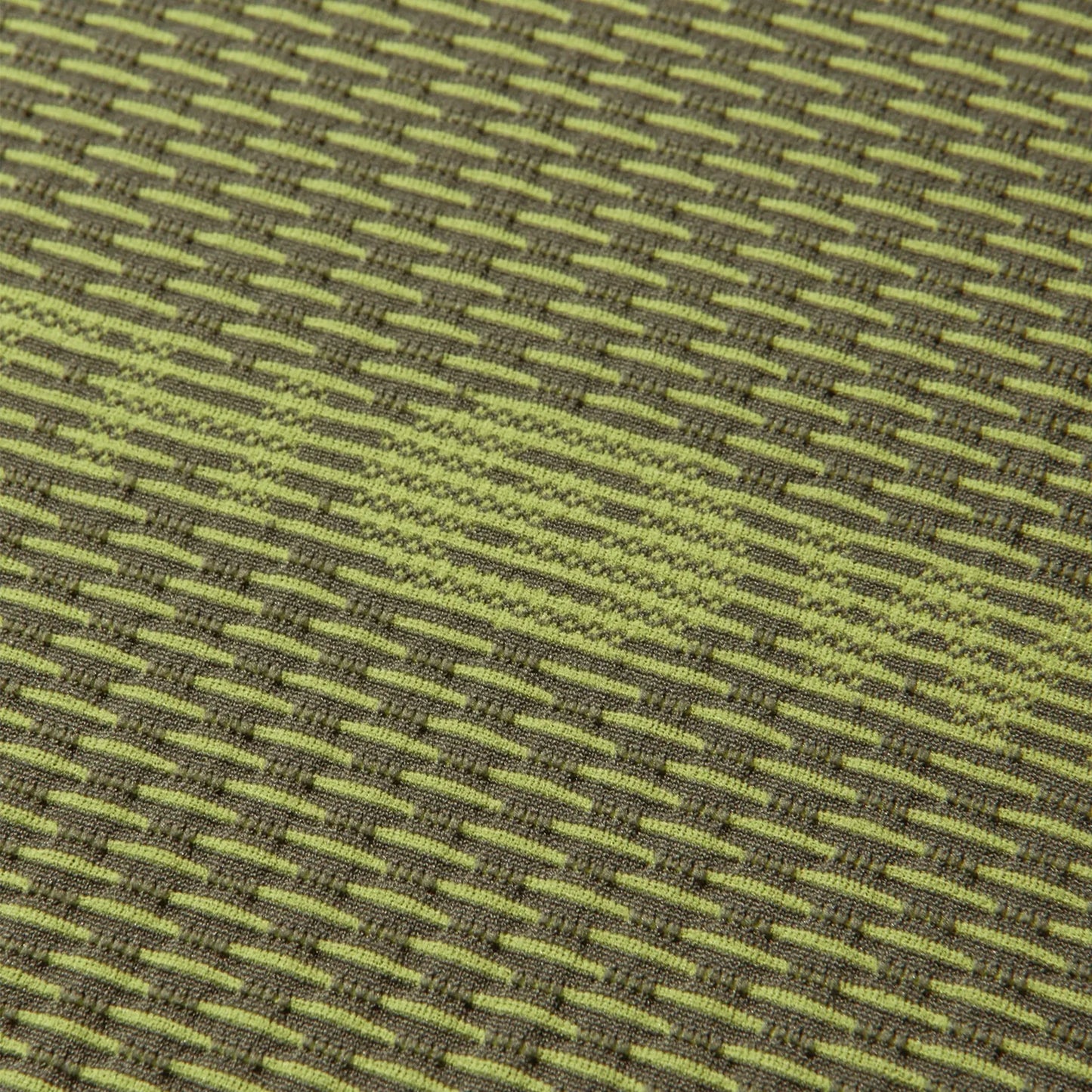 ROA Hivee Dryarn® Lightweight Seamless T-Shirt Lime Green 素材感