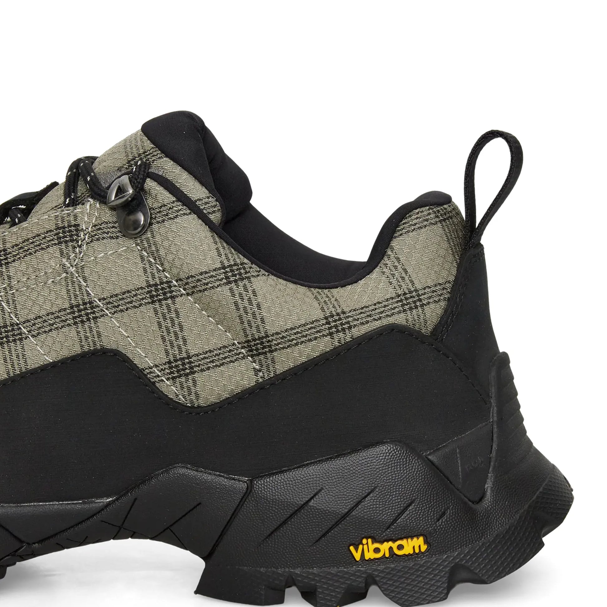 ROA Katharina Taupe/Black Check かかとディテール