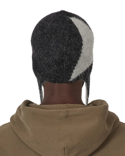 ROA LOGO Mohair Bonnet Beanie Black White 着用イメージ 背面