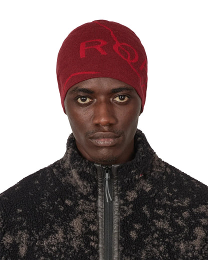 ROA LOGO Wool Beanie Burgundy 着用イメージ 正面