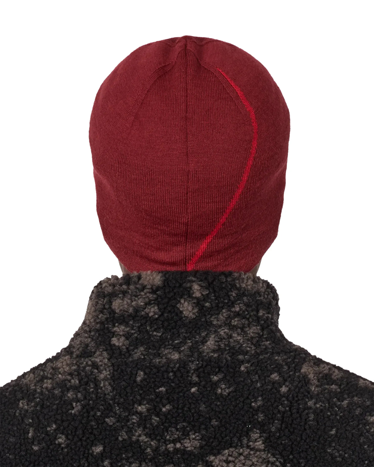 ROA LOGO Wool Beanie Burgundy 着用イメージ 背面