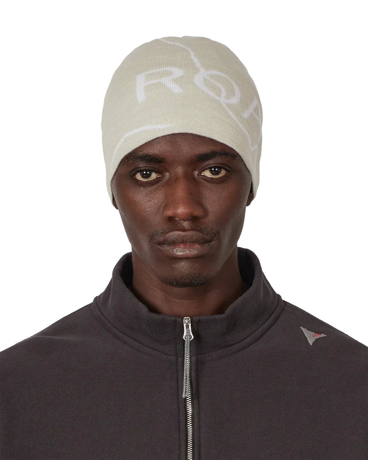 ROA LOGO Wool Beanie Off White 着用おイメージ 正面
