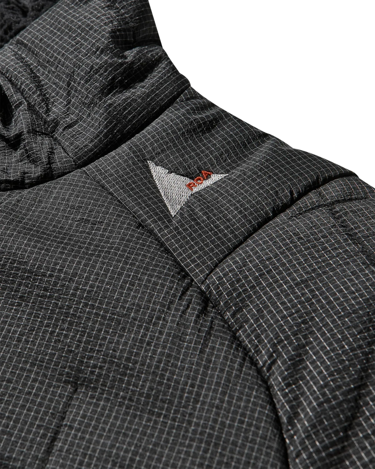 ROA MERAPI Ethermaloft Insulated Jacket Black ロゴ詳細