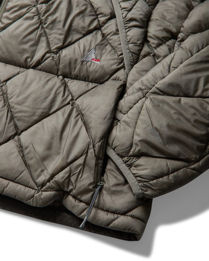 ROA NUNA 800 Fill Power Hooded Down Jacket Sage Green 袖口ディテール