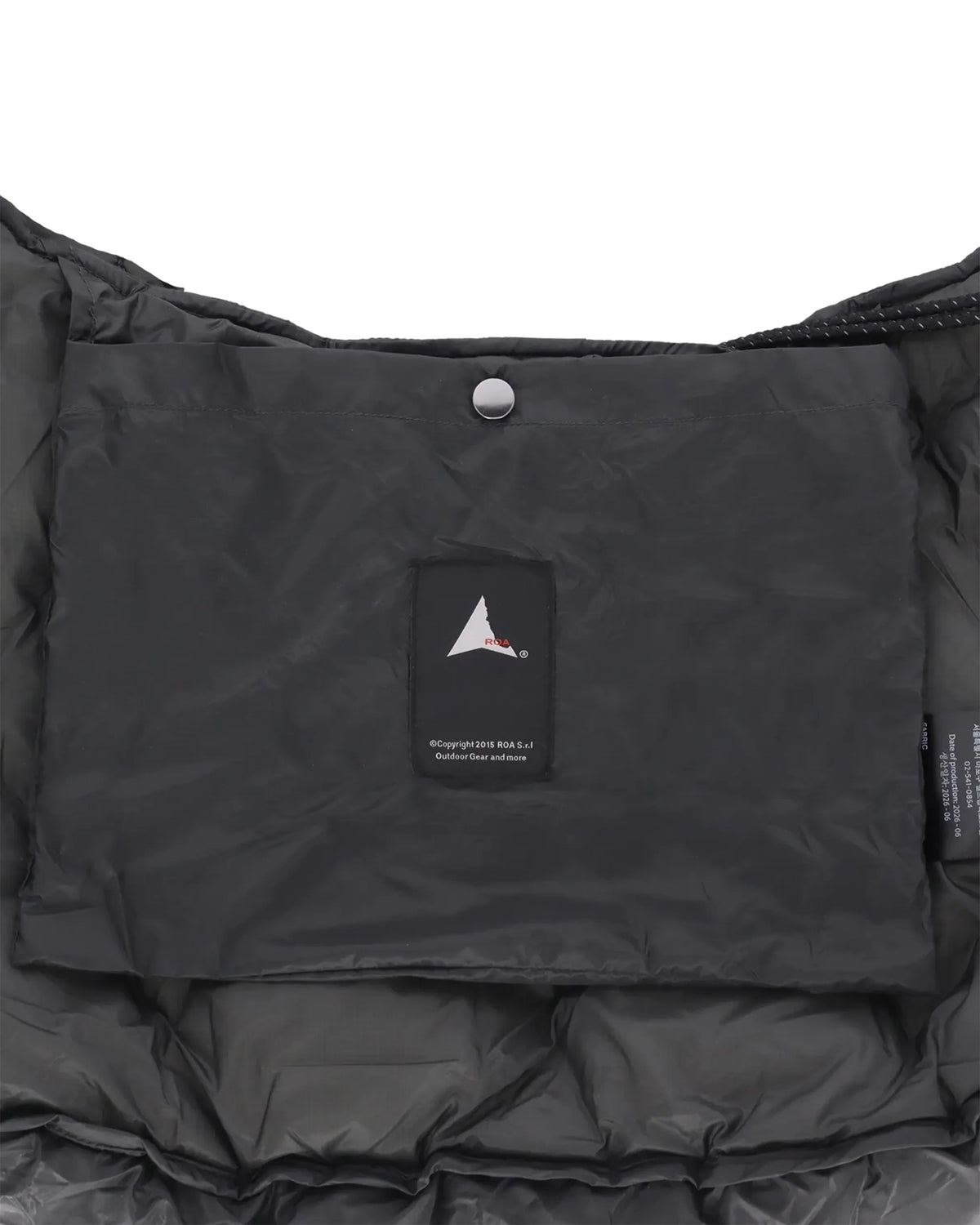 ROA NUNA Packable Bag Black ポケット詳細
