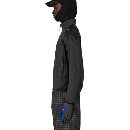 ROA Numb Pinstriped Hooded Wind Jacket Black 着用イメージ サイドシルエット メンズコーディネート