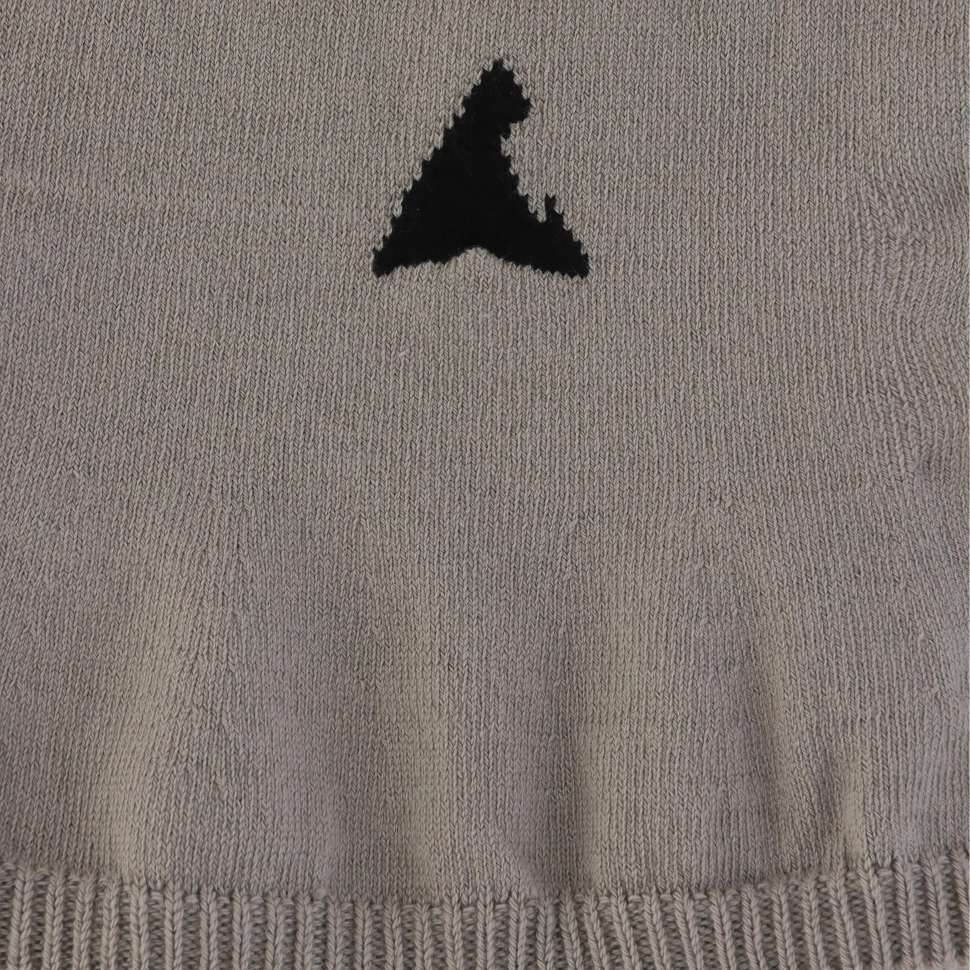 ROA OWL Seamless Biofil® Breathable Balaclava Light Grey ロゴ部分詳細