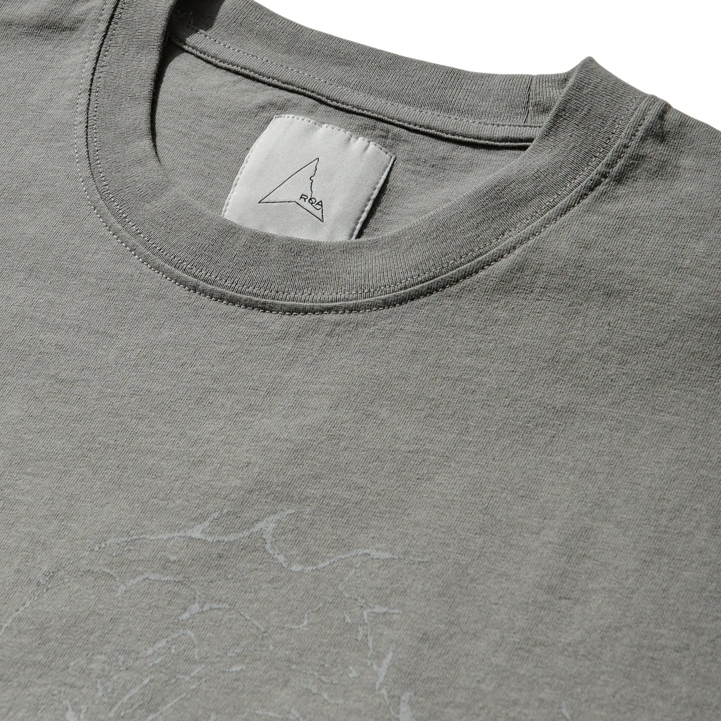 ROA Ryli T-Shirt Grey ネックディテール リブ仕様