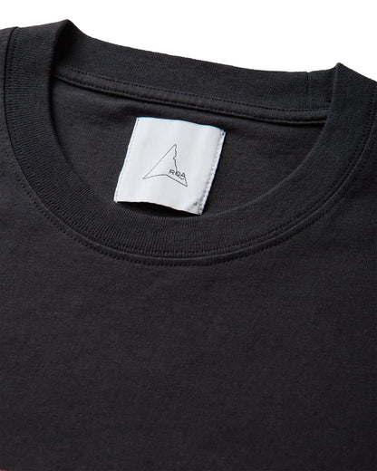 ROA SIGNAL Mountain T-Shirt Washed Black 首元詳細