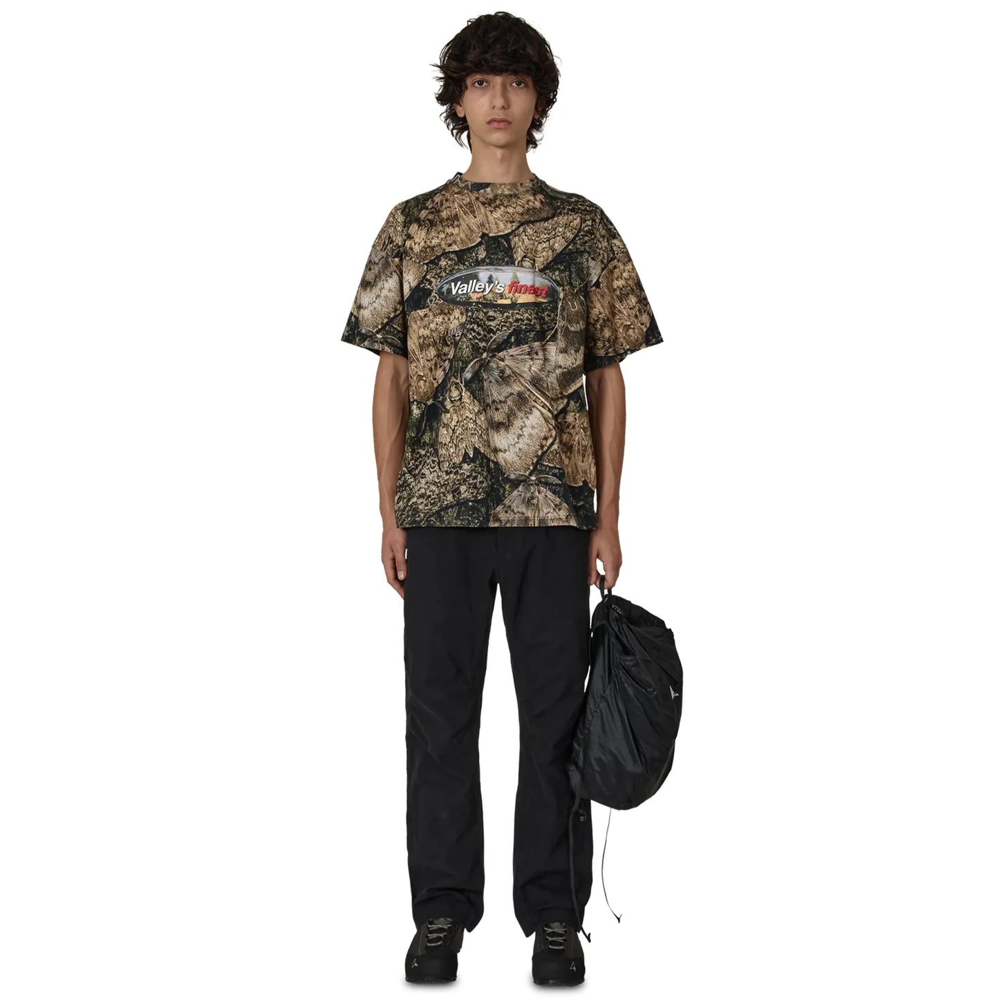 ROA Senter T-Shirt Brown 全身スタイリング フロントデザイン