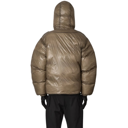 ROA Synthetic Down Jacket Taupe 着用イメージ 背面