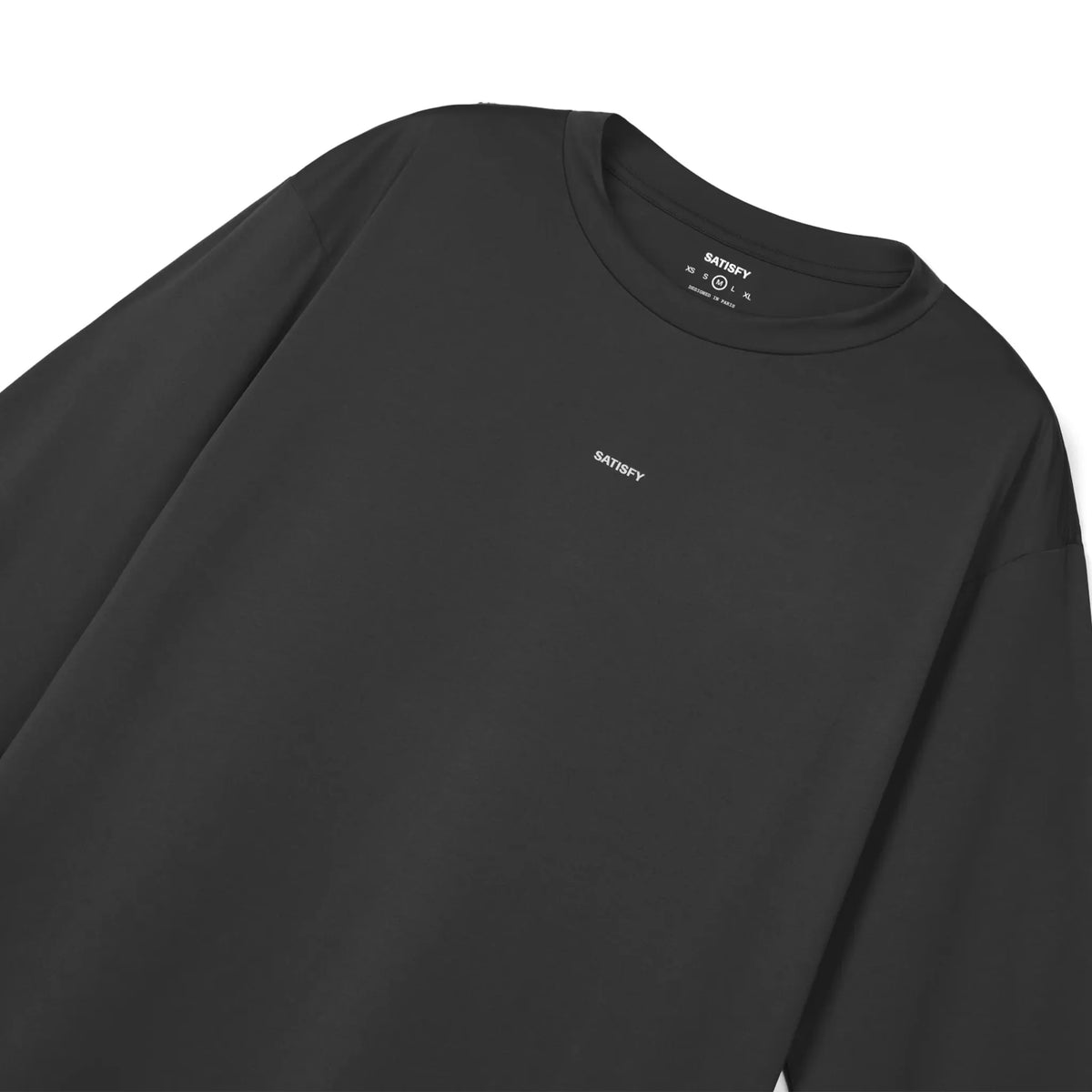 SATISFY AuraLite Long Tee Black SA フロント詳細