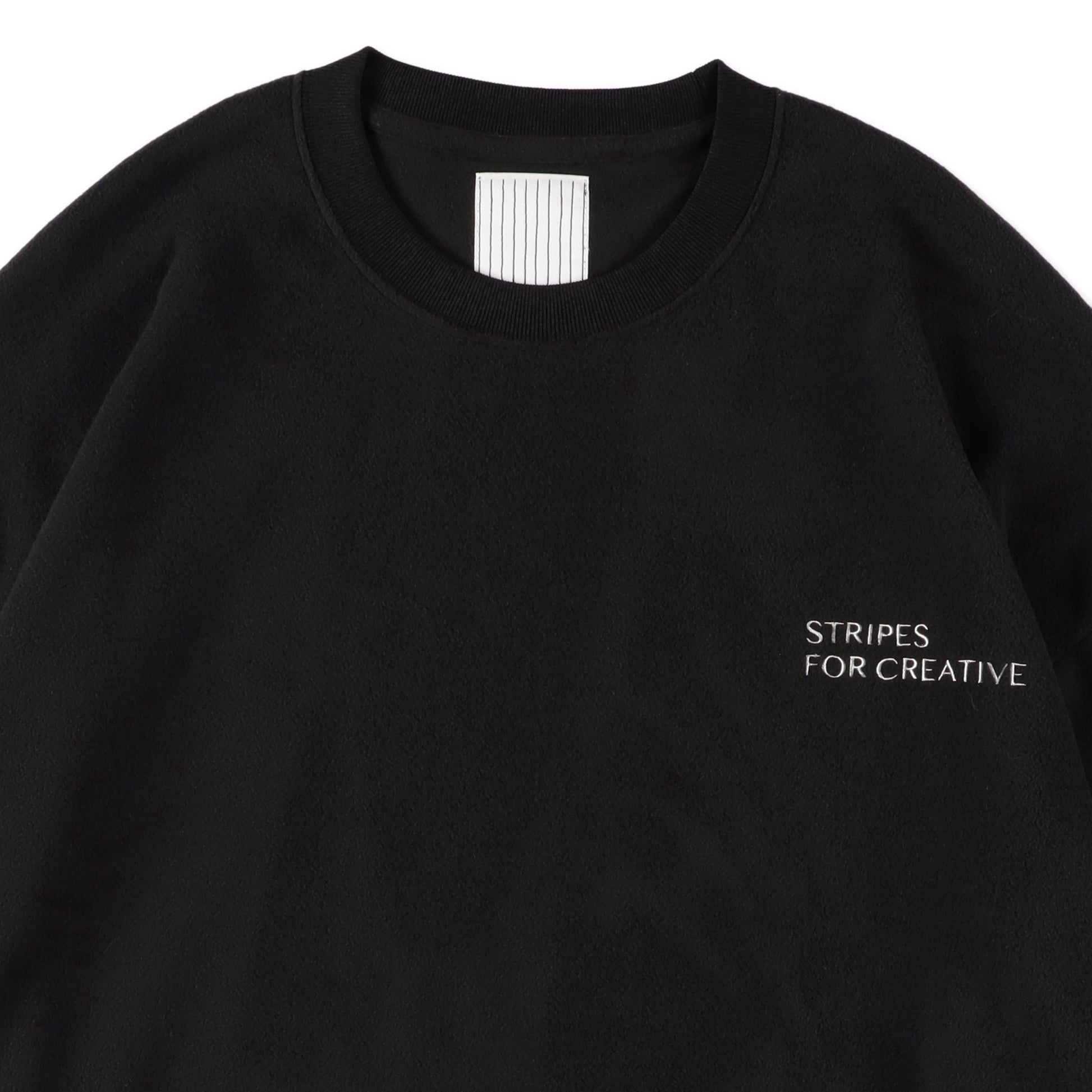 S.F.C FLEECE SUPER BIG LS ROUND TEE BLACK 首元ディテール