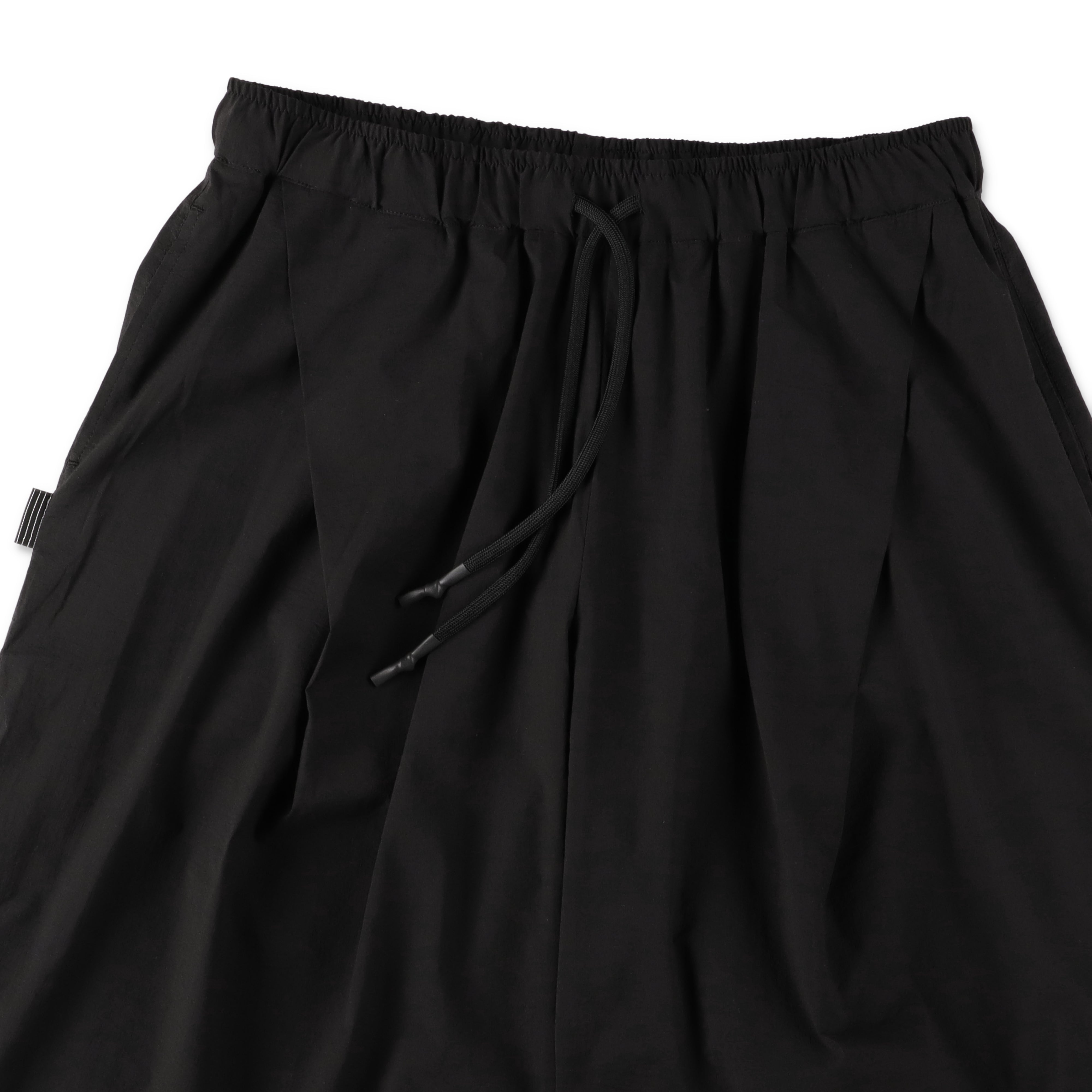 S.F.C NYLON BAGGY LONG SHORTS - Black – STUDY SHOWROOM STORE