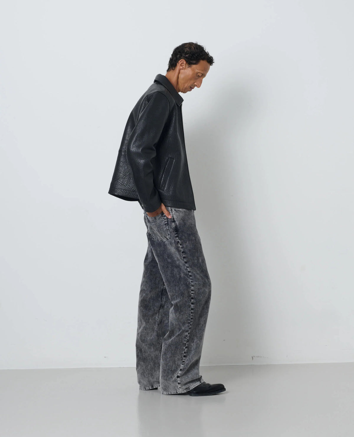 SUNFLOWER Short Leather Jacket Black 着用イメージ