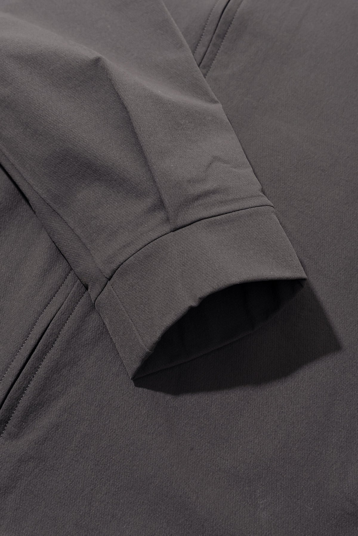 Hiking Patrol Edge Softshell Shirt Slate Brown 袖口詳細