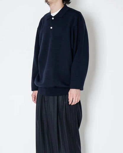 UNIVERSAL PRODUCTS. High Gauge Knit Polo Navy 着用イメージ 側面