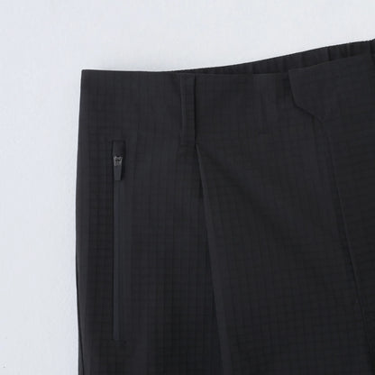 Hiking Patrol WAYPOINT RIPSTOP PLEATED TROUSER CHARCOAL BLACK 素材感 リップストップ テクスチャー
