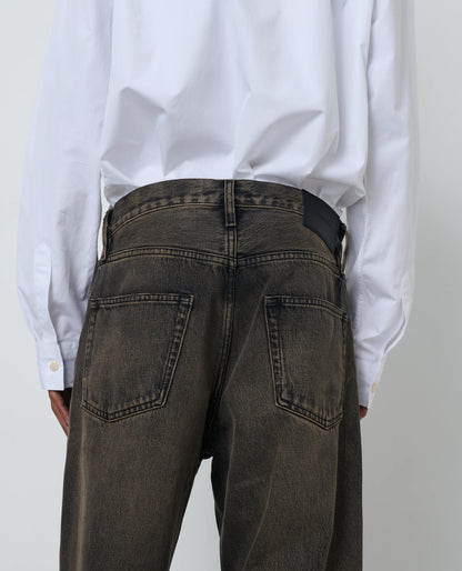 SUNFLOWER Loose Denim Dirty Tint ヒップ周り