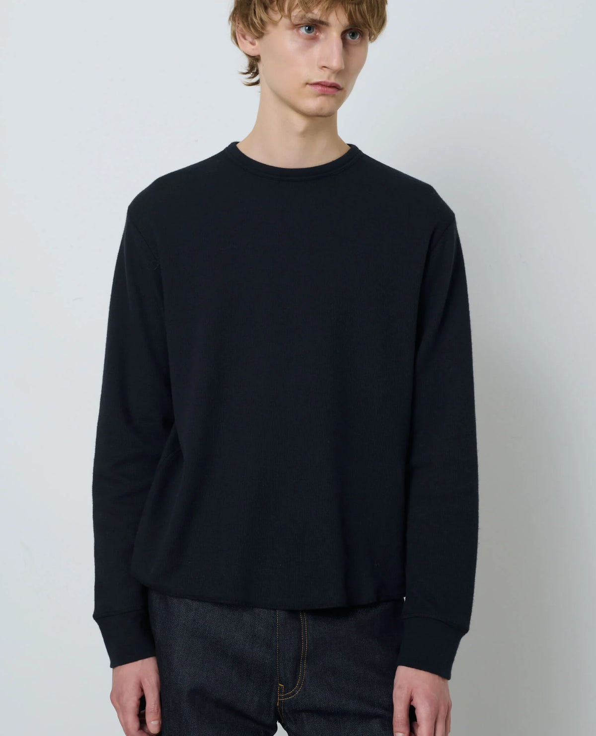 SUNFLOWER Wool Waffle Tee LS Black 着用イメージ 正面