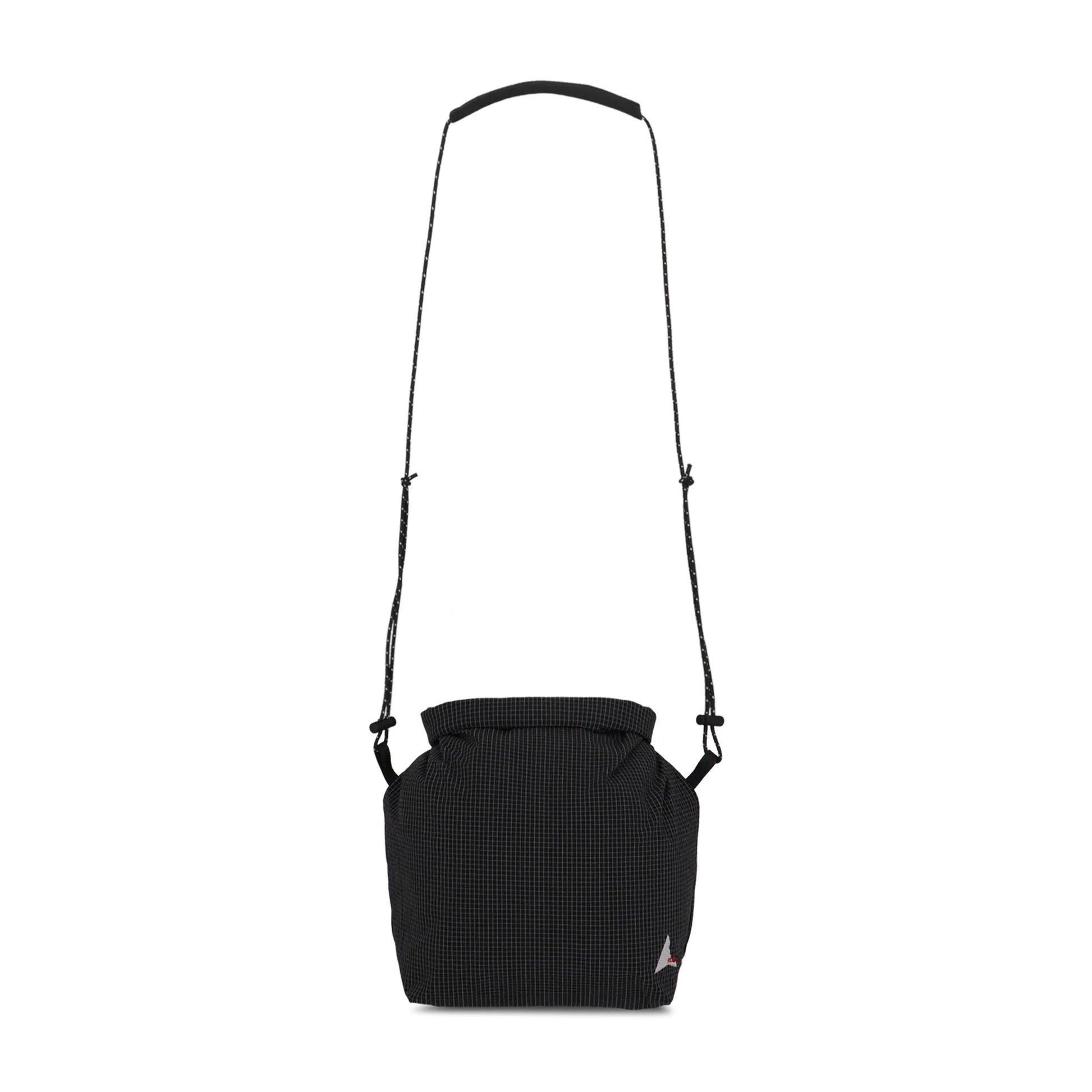 ROA YUNA Reinforced Crossbody Bag Black 正面