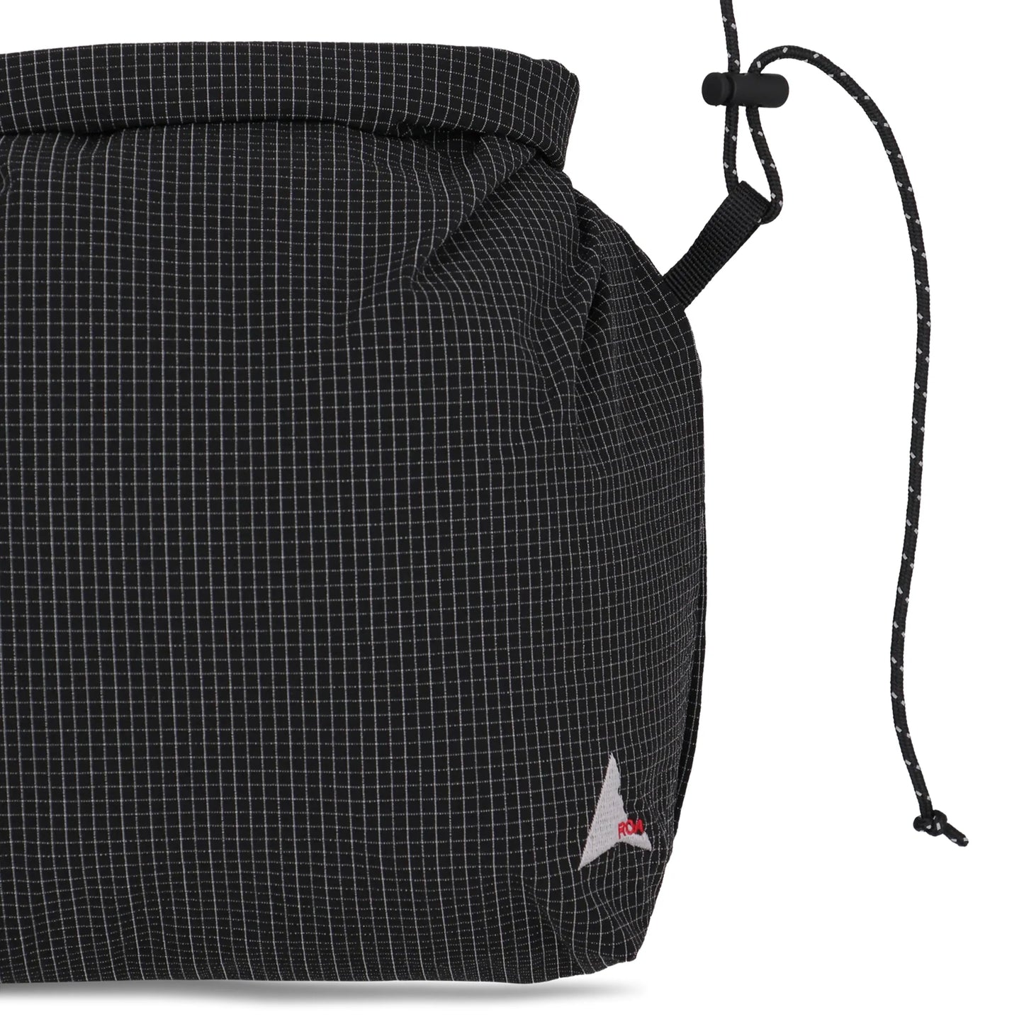 ROA YUNA Reinforced Crossbody Bag Black ロゴ
