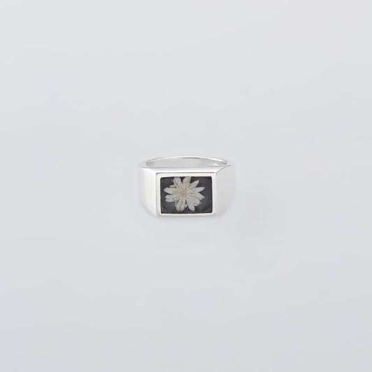 XOLO JEWELRY Signet with Gray Flower Ring【XOR084】(N)