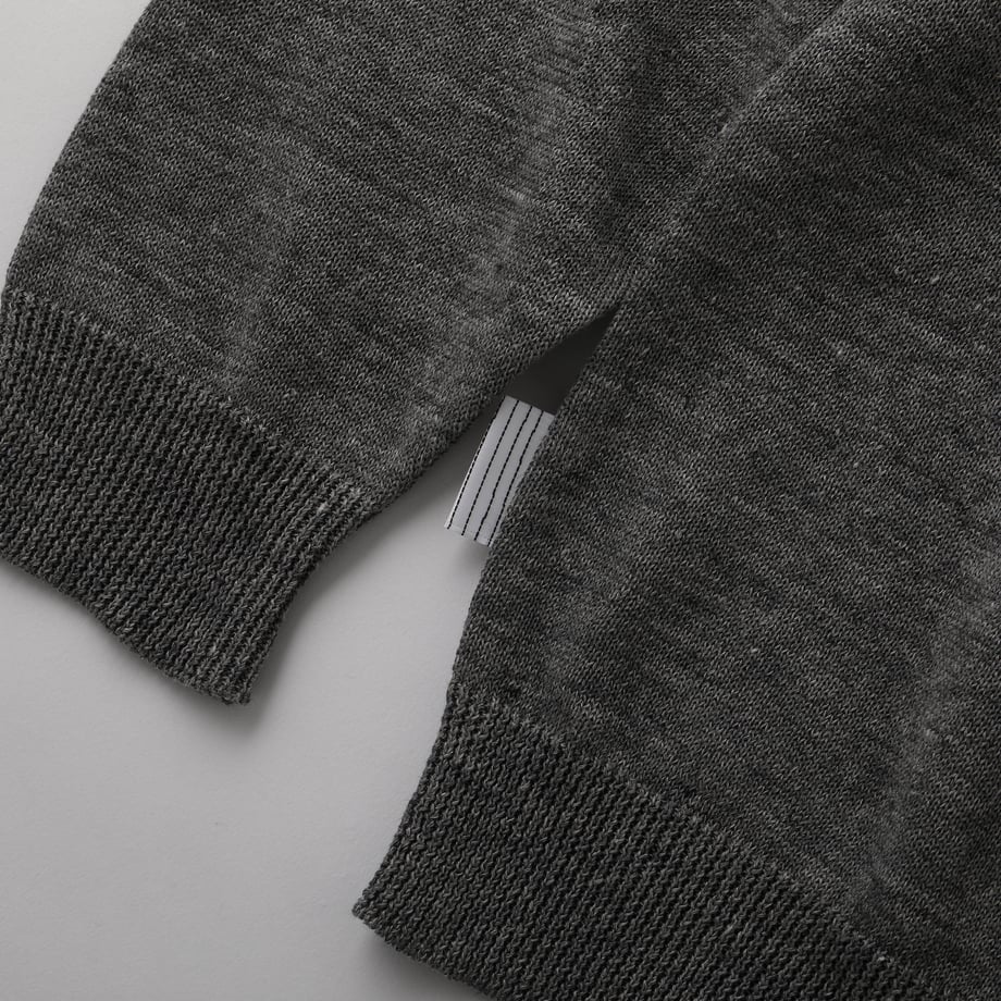 S.F.C SFC V NECK Grey - エスエフシー 袖ディテール