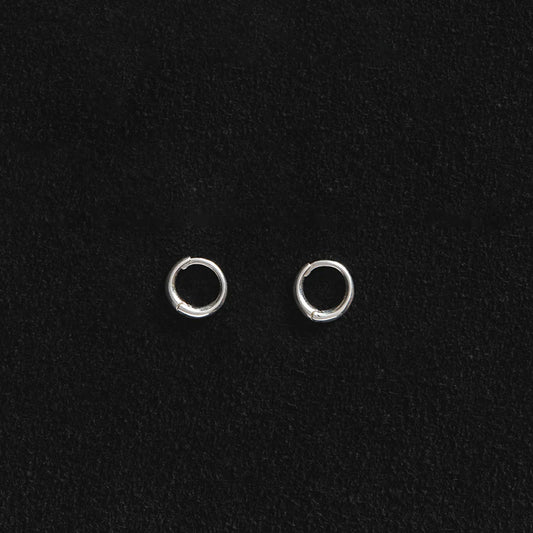 SOPHIE BUHAI Medium Nouveau Hoops Sterling Silver [R24-E08-SS]